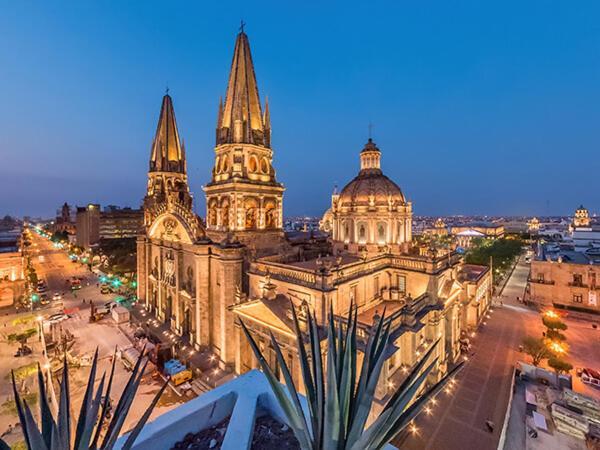 Willa Casa Azul Turquesa Excelente Ubicacion Facturamos Guadalajara Zewnętrze zdjęcie